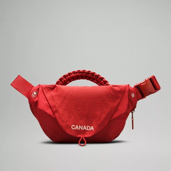 lululemon Tapestry Red Team Canada Curved Crossbody Bag 3L - Picture 1 of 16